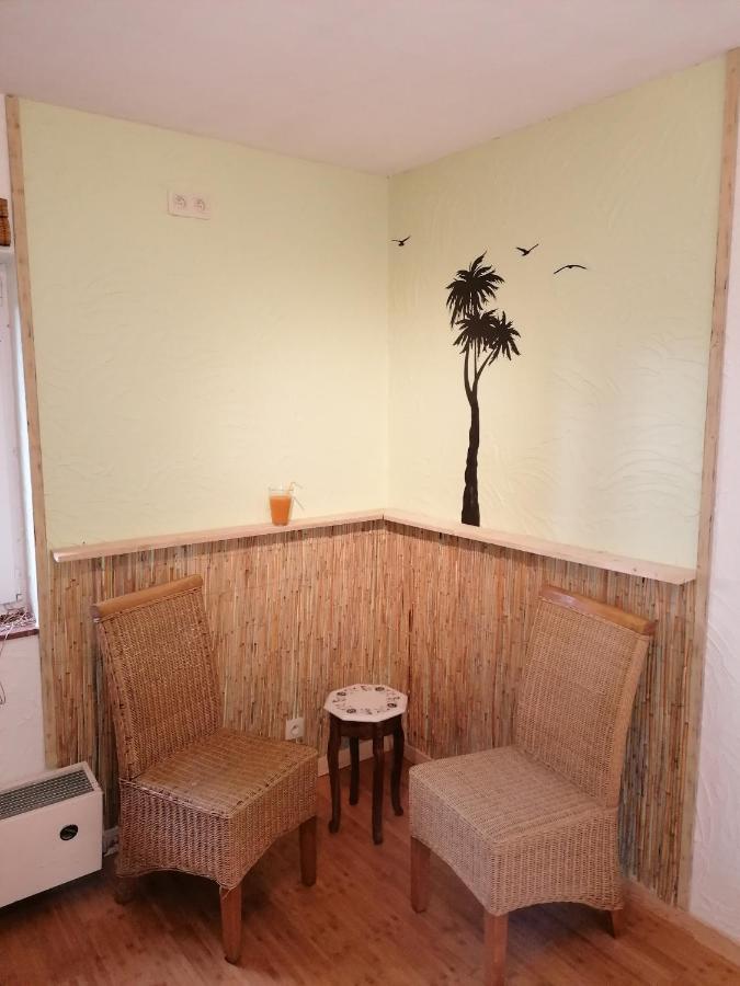 시네 En Chapoisie B&B 외부 사진